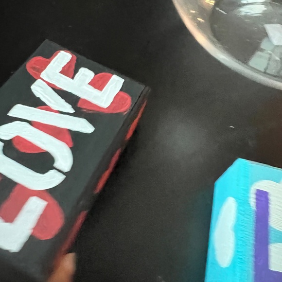 Hand painted jewelry box - Picture 4 of 4